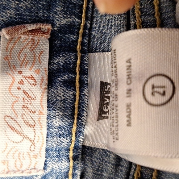 T toddlers Levi's blue stretch denim jeans size 2T - Picture 4 of 5